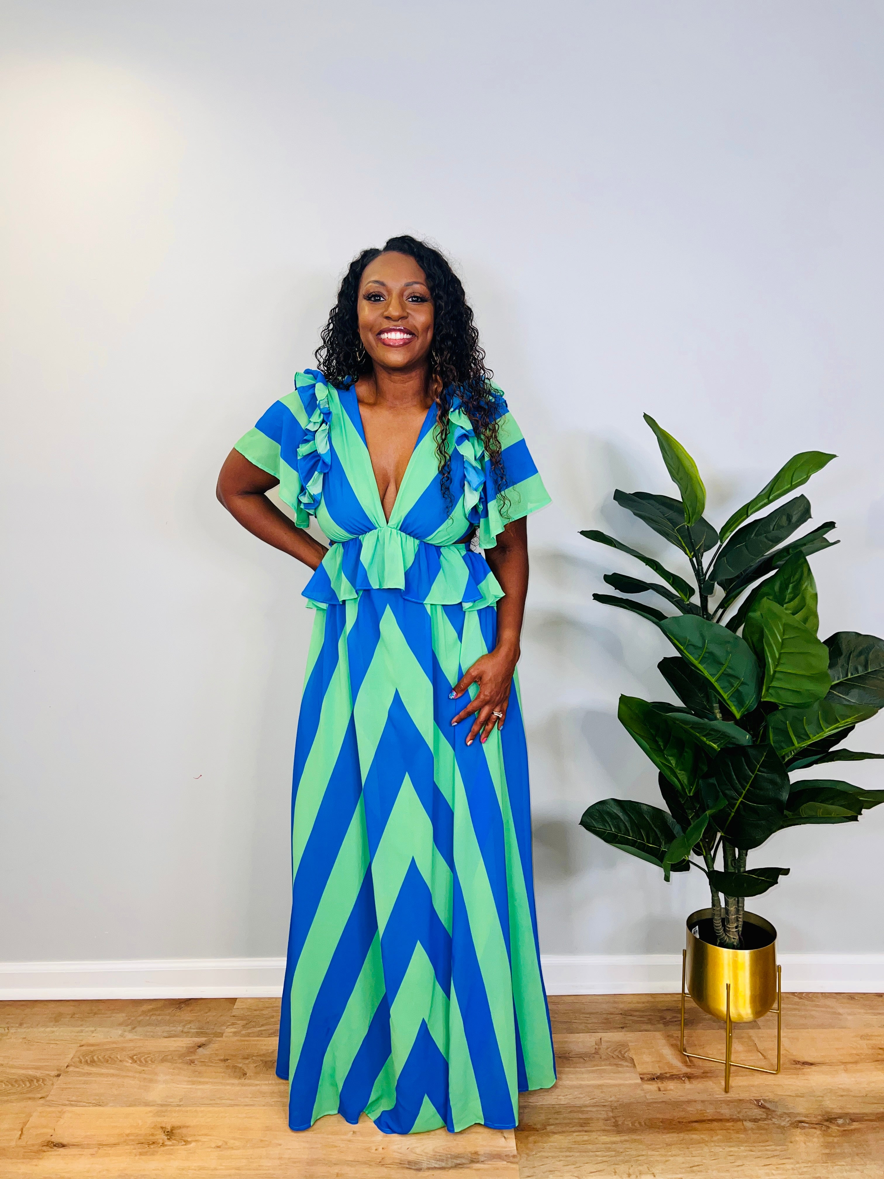 Aliyah - Stripe Cut out Maxi dress