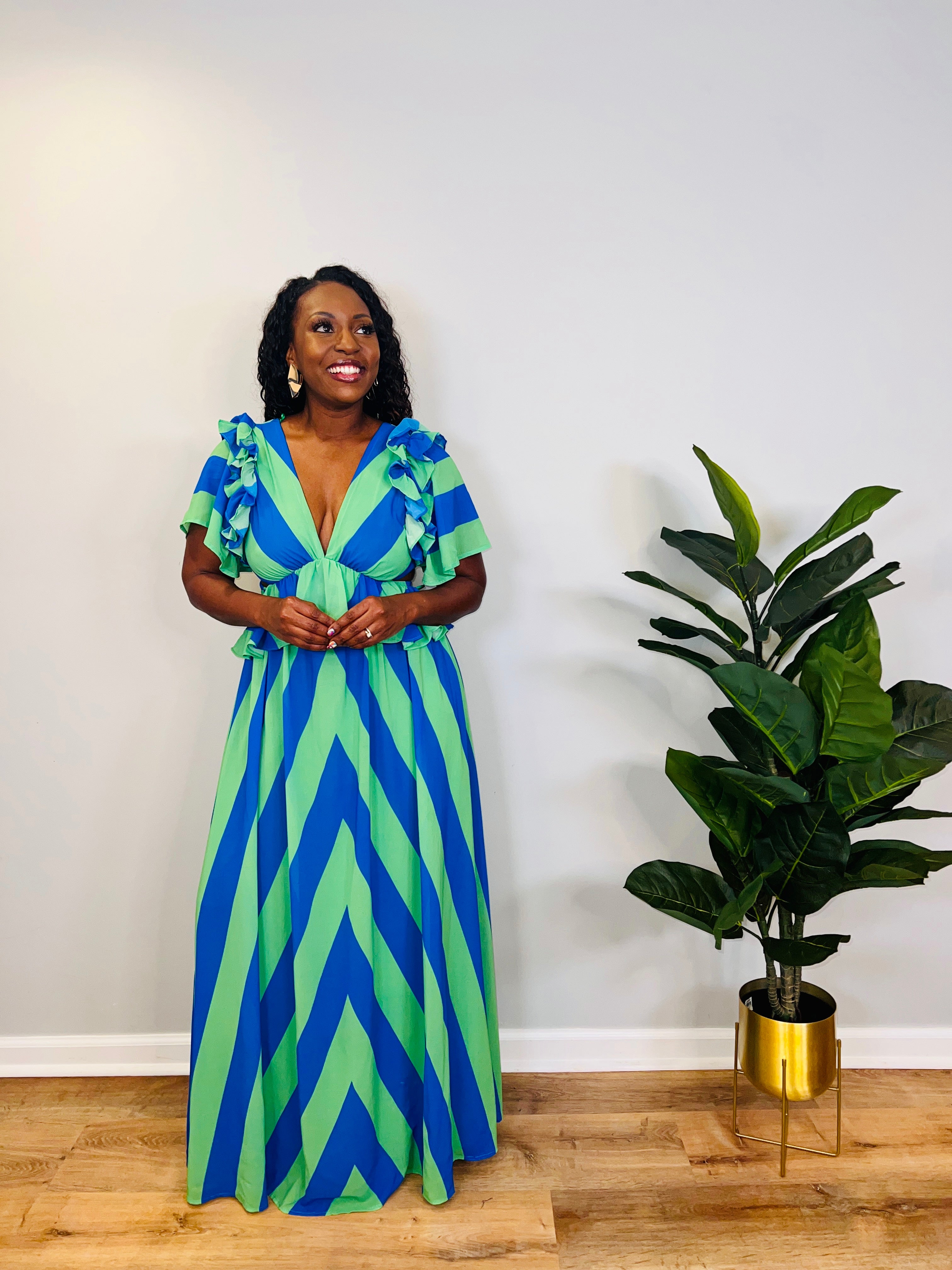 Aliyah - Stripe Cut out Maxi dress