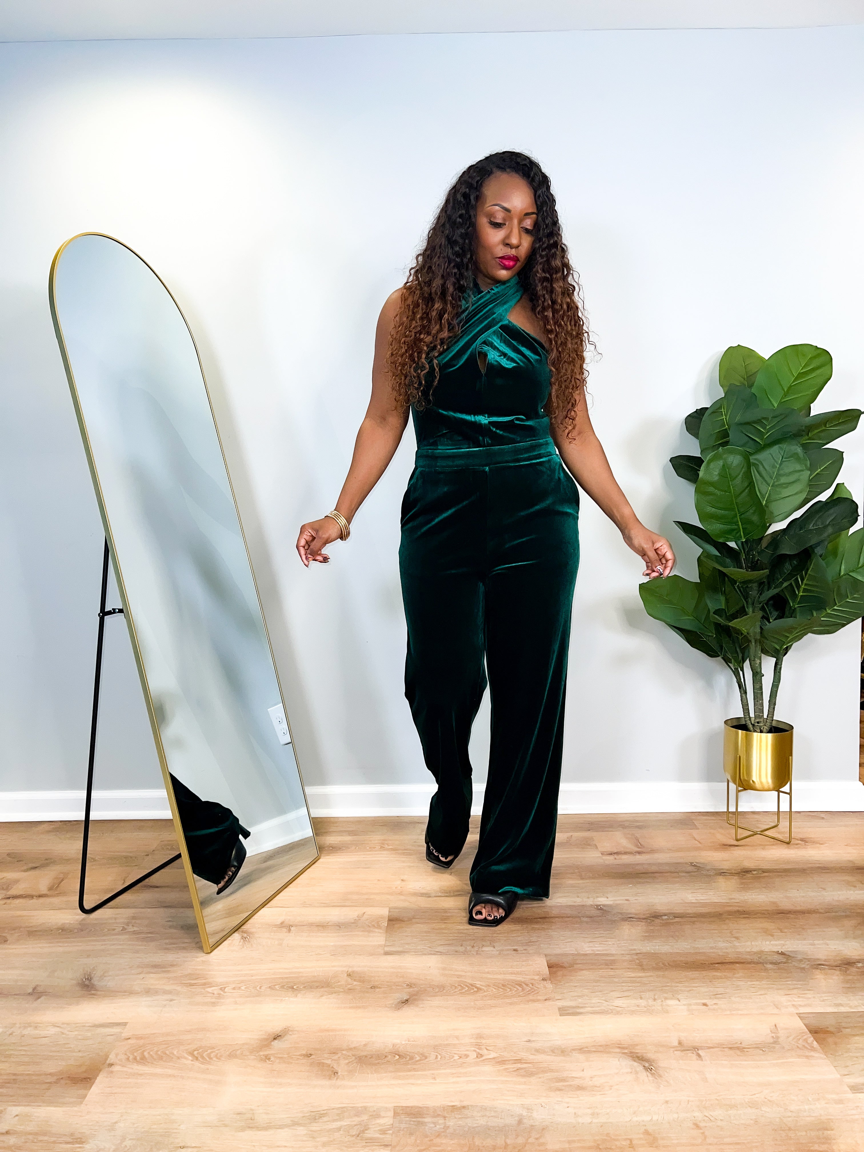 Jayla -Velvet Jumpsuit