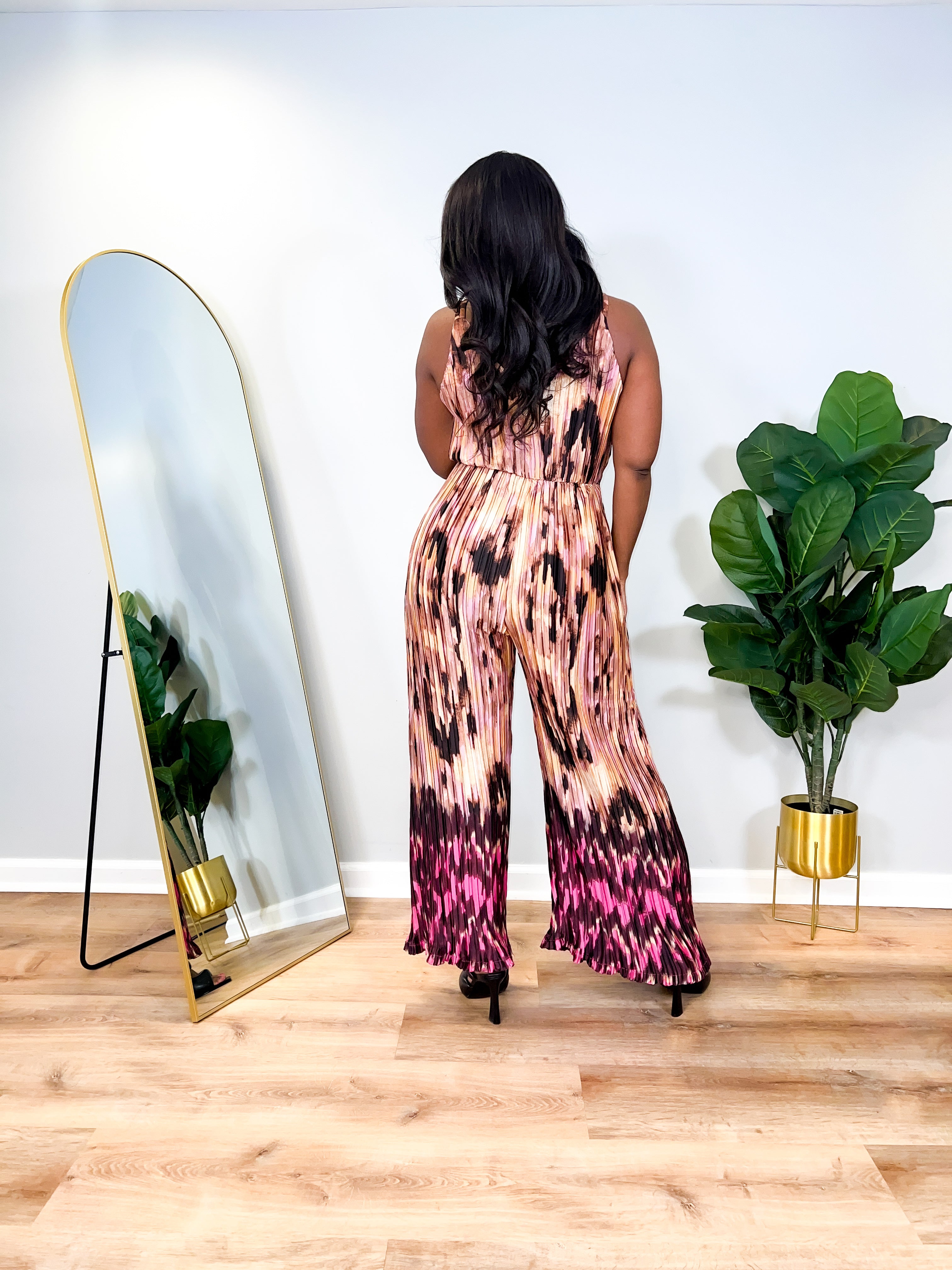 Abby - Abstract Pleated Jumpsuit